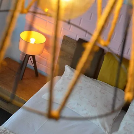 Retro Suites-3